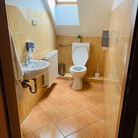 Hostel Balaton Grill Szallas Σίοφοκ