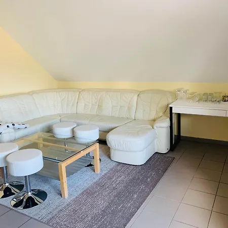 Hostel Balaton Grill Szallas *