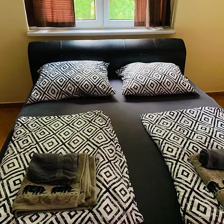 Hostel Balaton Grill Szallas *