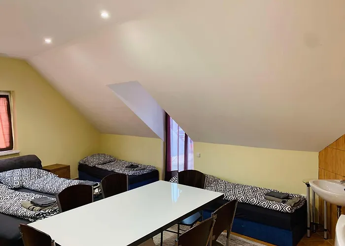 Balaton Grill Szallas シオーフォク